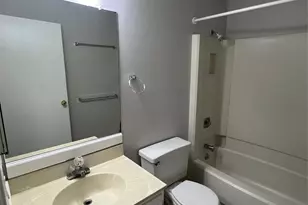 65 Yewleaf Rd, The Woodlands, TX 77381 - Photo 17