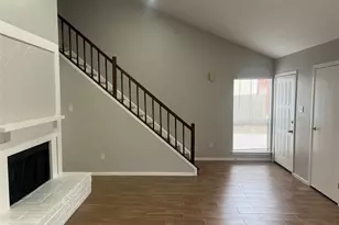 65 Yewleaf Rd, The Woodlands, TX 77381 - Photo 3