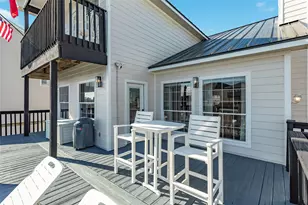 539 Sunset Cir, Tiki Island, TX 77554 - Photo 21