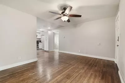 225 19th Avenue N, Texas City, TX 77590 - Photo 17