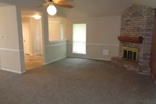 6611 Grove Field Ln, Houston, TX 77084 - Photo 9