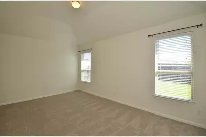 6610 Lindale Springs Lane, Katy, TX 77449 - Photo 17