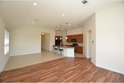 6610 Lindale Springs Lane, Katy, TX 77449 - Photo 15