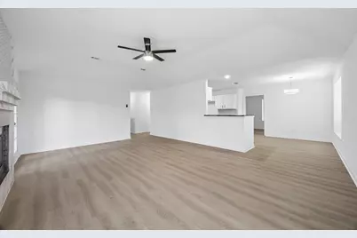 402 Forest Hills Drive, League City, TX 77573 - Photo 15