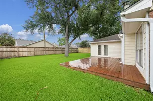 402 Forest Hills Dr, League City, TX 77573 - Photo 27