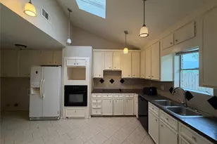 1826 Hilton Head Dr, Missouri City, TX 77459 - Photo 11