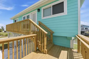 22101 Pecos Dr, Galveston, TX 77554 - Photo 31