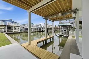 22101 Pecos Dr, Galveston, TX 77554 - Photo 3