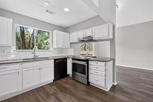 1808 Presidio St, Friendswood, TX 77546 - Photo 9