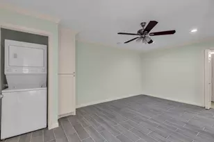 1311 Antoine Dr, Houston, TX 77055 - Photo 9