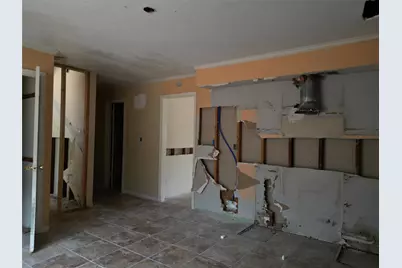 10203 Heather Hill Drive, Houston, TX 77086 - Photo 11