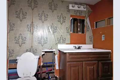 10203 Heather Hill Drive, Houston, TX 77086 - Photo 9