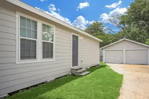 3801 Broyles St, Houston, TX 77026 - Photo 11