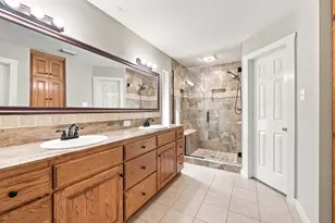 457 Shady Creek Dr, Bryan, TX 77808 - Photo 17