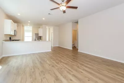 15647 Plum Brook Drive, Conroe, TX 77303 - Photo 5