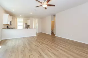 15647 Plum Brk Dr, Conroe, TX 77303 - Photo 5