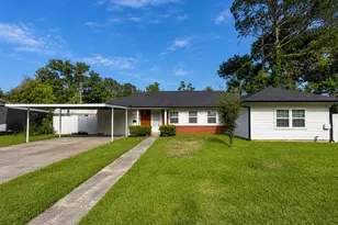 108 Britton Dr, Silsbee, TX 77656 - Photo 1