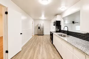 108 Britton Dr, Silsbee, TX 77656 - Photo 5