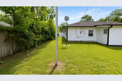 108 Britton Dr, Silsbee, TX 77656 - Photo 19
