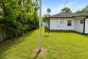 108 Britton Dr, Silsbee, TX 77656 - Photo 19