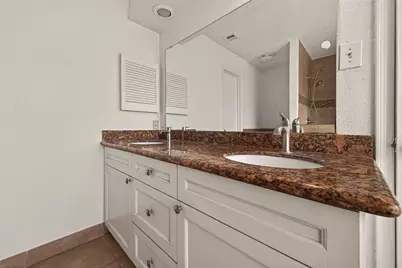 11911 Green Glade Drive, Houston, TX 77099 - Photo 35