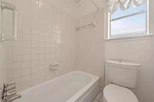 9422 Kristin Dr, Houston, TX 77031 - Photo 39