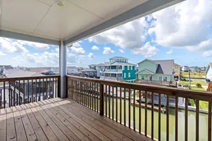 413 Jeanie Lynne Circle, Tiki Island, TX 77554 - Photo 15