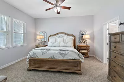 413 Jeanie Lynne Circle, Tiki Island, TX 77554 - Photo 11