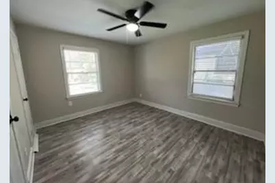 5655 Belneath Street, Houston, TX 77033 - Photo 13