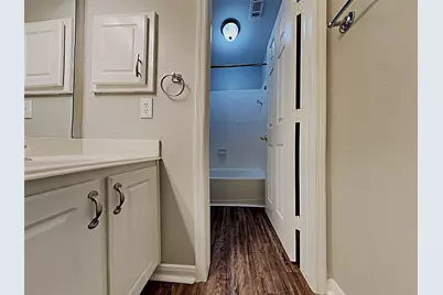 85 Summer Lark Place, The Woodlands, TX 77382 - Photo 11