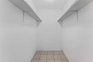 4627 Wild Indigo St, Houston, TX 77027 - Photo 3