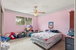 16422 Brambling Dr, Houston, TX 77059 - Photo 17