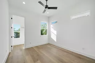 2036 Thonig Rd, Houston, TX 77055 - Photo 27