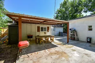 1303 W Ellaine Ave, Pasadena, TX 77506 - Photo 17