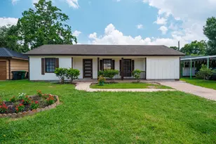 5618 Southbrook St, Houston, TX 77033 - Photo 9