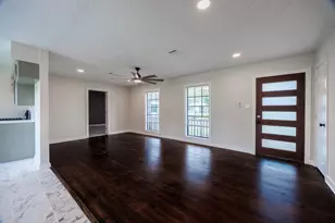 5618 Southbrook St, Houston, TX 77033 - Photo 3