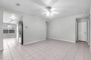 8918 Blue Cedar Ln, Humble, TX 77338 - Photo 11