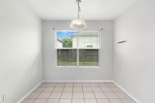 8918 Blue Cedar Ln, Humble, TX 77338 - Photo 9