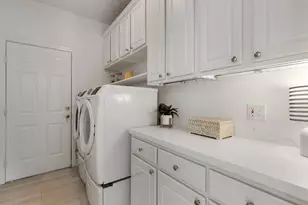 10211 Russet Field Ct, Houston, TX 77070 - Photo 35