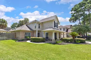 10211 Russet Field Ct, Houston, TX 77070 - Photo 3