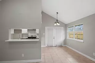 13639 Tanvern Ln, Houston, TX 77014 - Photo 7