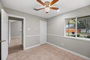 13639 Tanvern Ln, Houston, TX 77014 - Photo 11