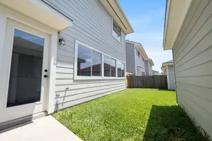 19415 Richland Springs Dr, Houston, TX 77073 - Photo 17