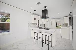 7702 Nairn St, Houston, TX 77074 - Photo 17