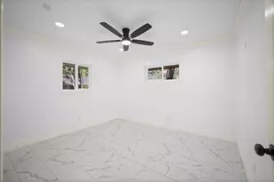 7702 Nairn St, Houston, TX 77074 - Photo 33