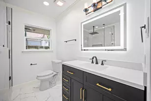 7702 Nairn St, Houston, TX 77074 - Photo 31