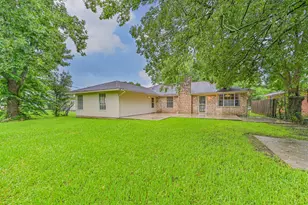 2012 Scott St, La Marque, TX 77568 - Photo 33