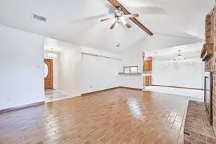 2012 Scott St, La Marque, TX 77568 - Photo 7