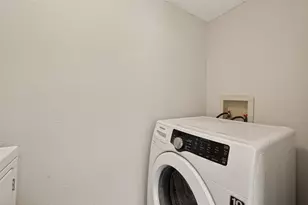 8483 Sands Point Dr, Houston, TX 77036 - Photo 9