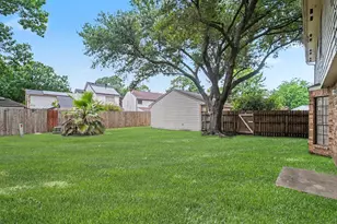 8311 Lime Springs Dr, Houston, TX 77095 - Photo 43